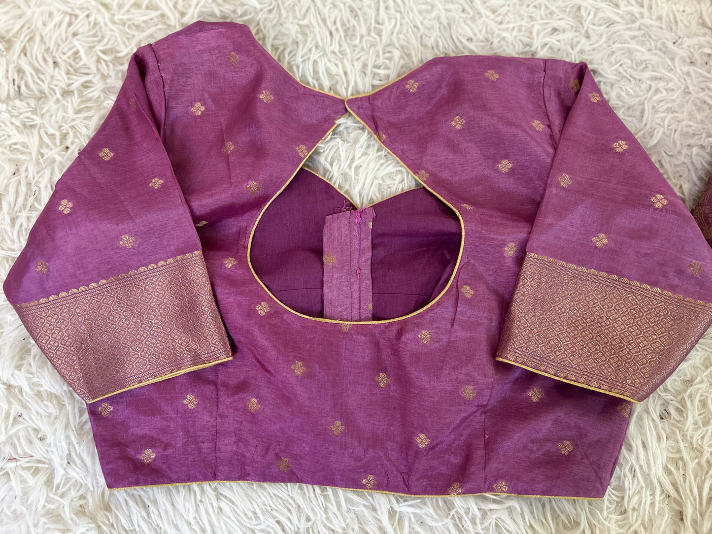 Pure Crepe Brocade Saree in Lavendor