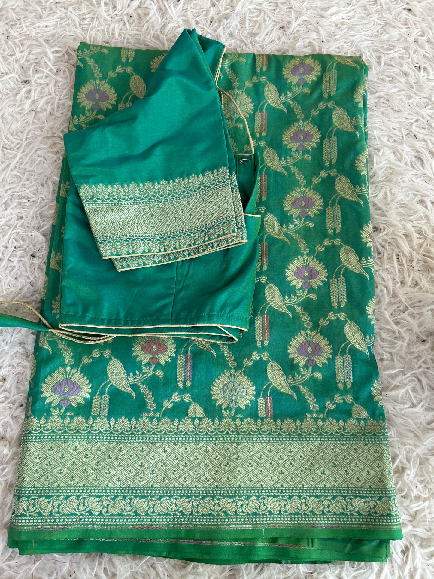 Banarasi Saree in sea Green with all over weave