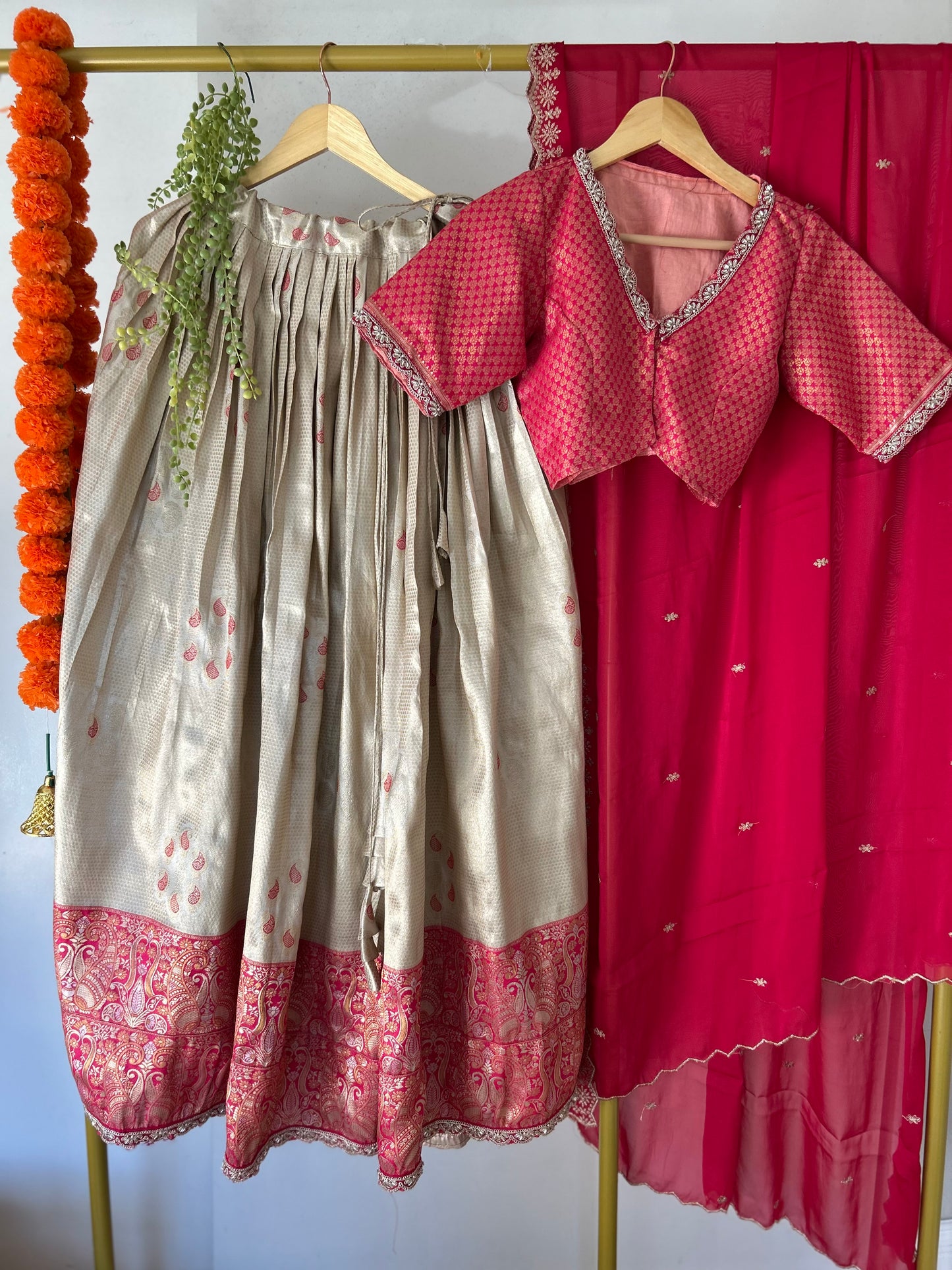 Banarasi Lehanga in Beige and Pink