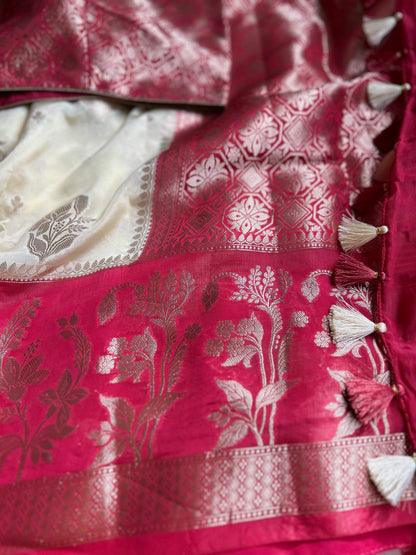 Organza Chiffon Saree in creme with Pink Border