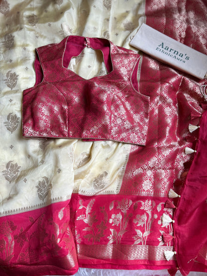 Organza Chiffon Saree in creme with Pink Border