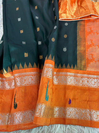 Pure Gadwal in Green with Tissue Muniya Border