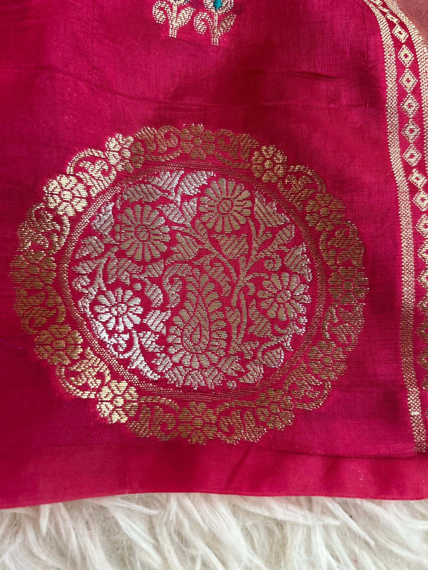 Designer Banarasi Tissue saree - Pink