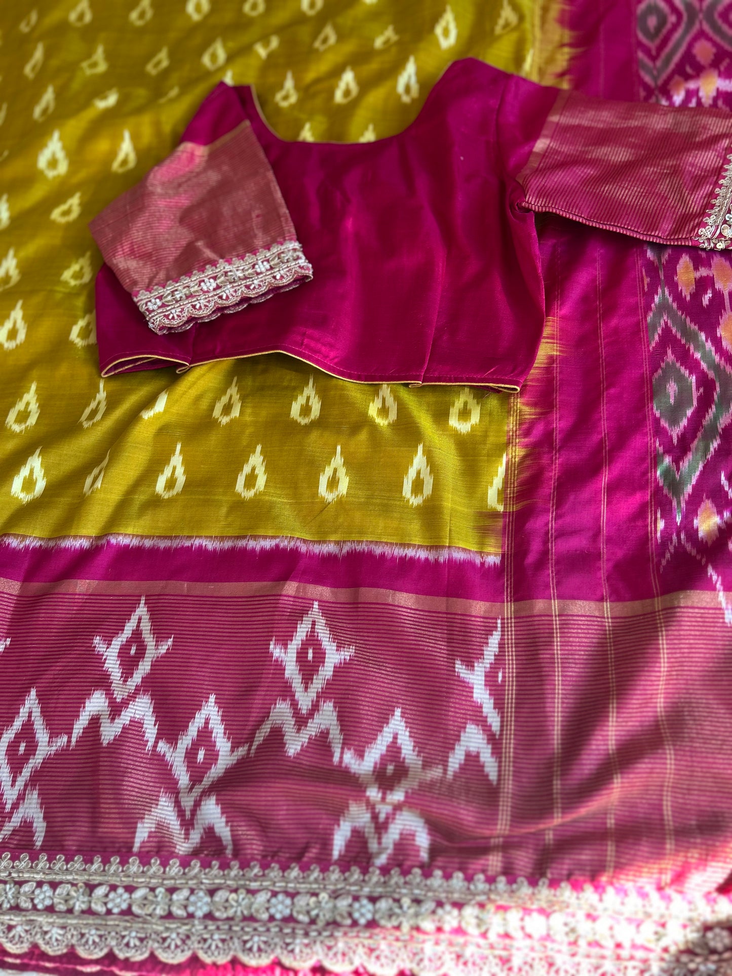 Pink ikkath Patola in Mustard Color