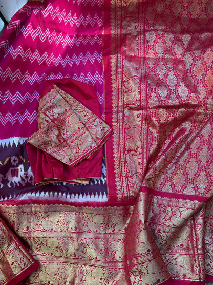 Pink ikkath Patola with Red Kanchi Border.