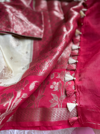 Organza Chiffon Saree in creme with Pink Border