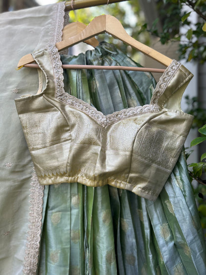 Tissue Lehanga in Green