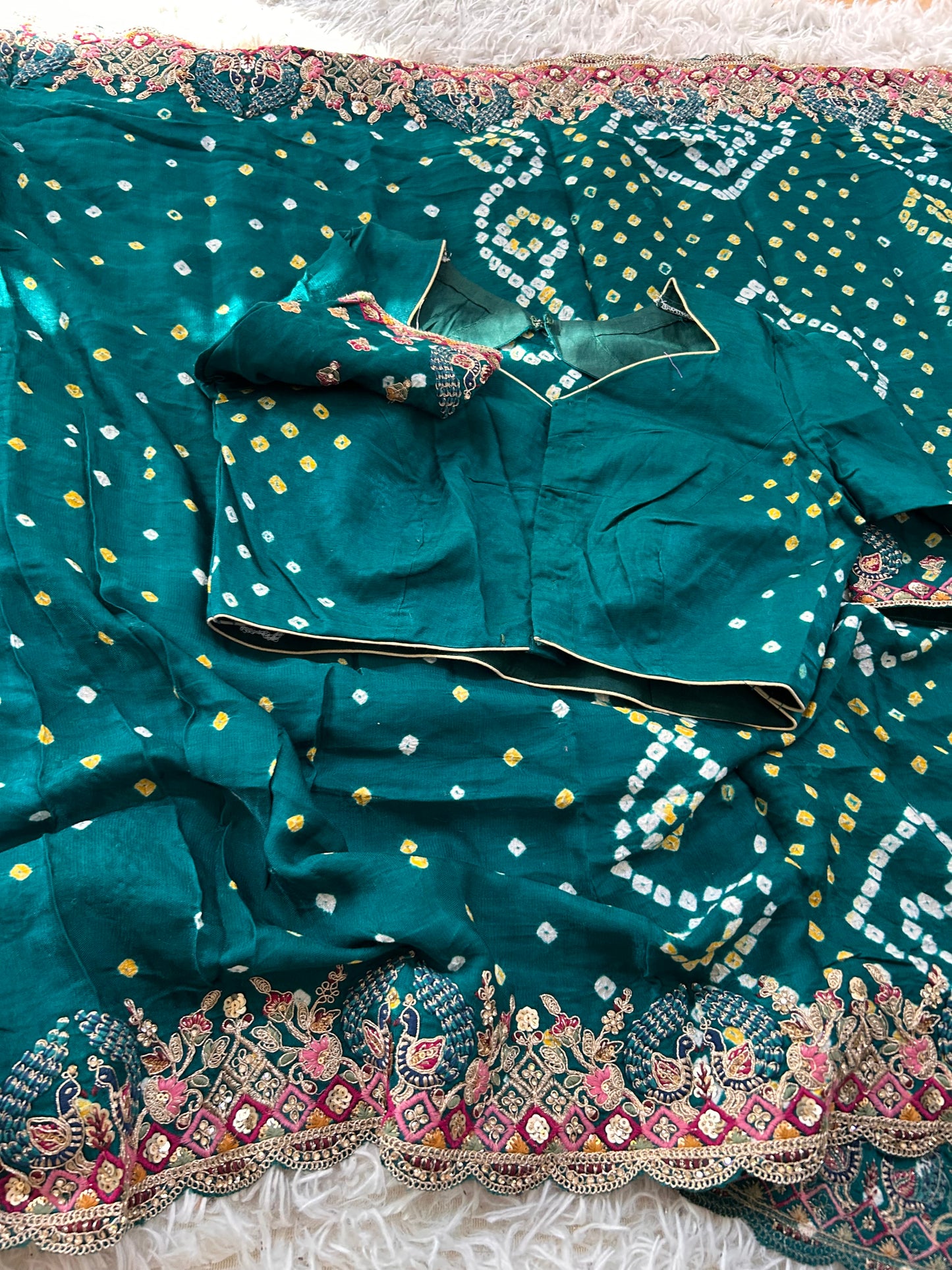 Peacock green Modal silk Bandhini Saree with Embroidered border
