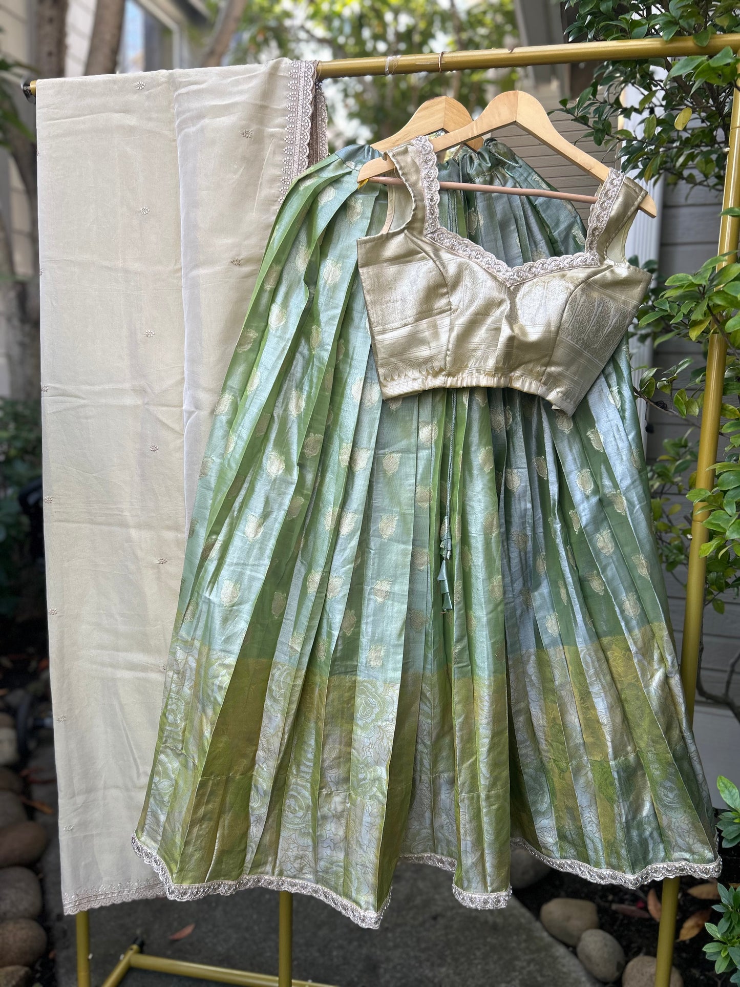 Tissue Lehanga in Green