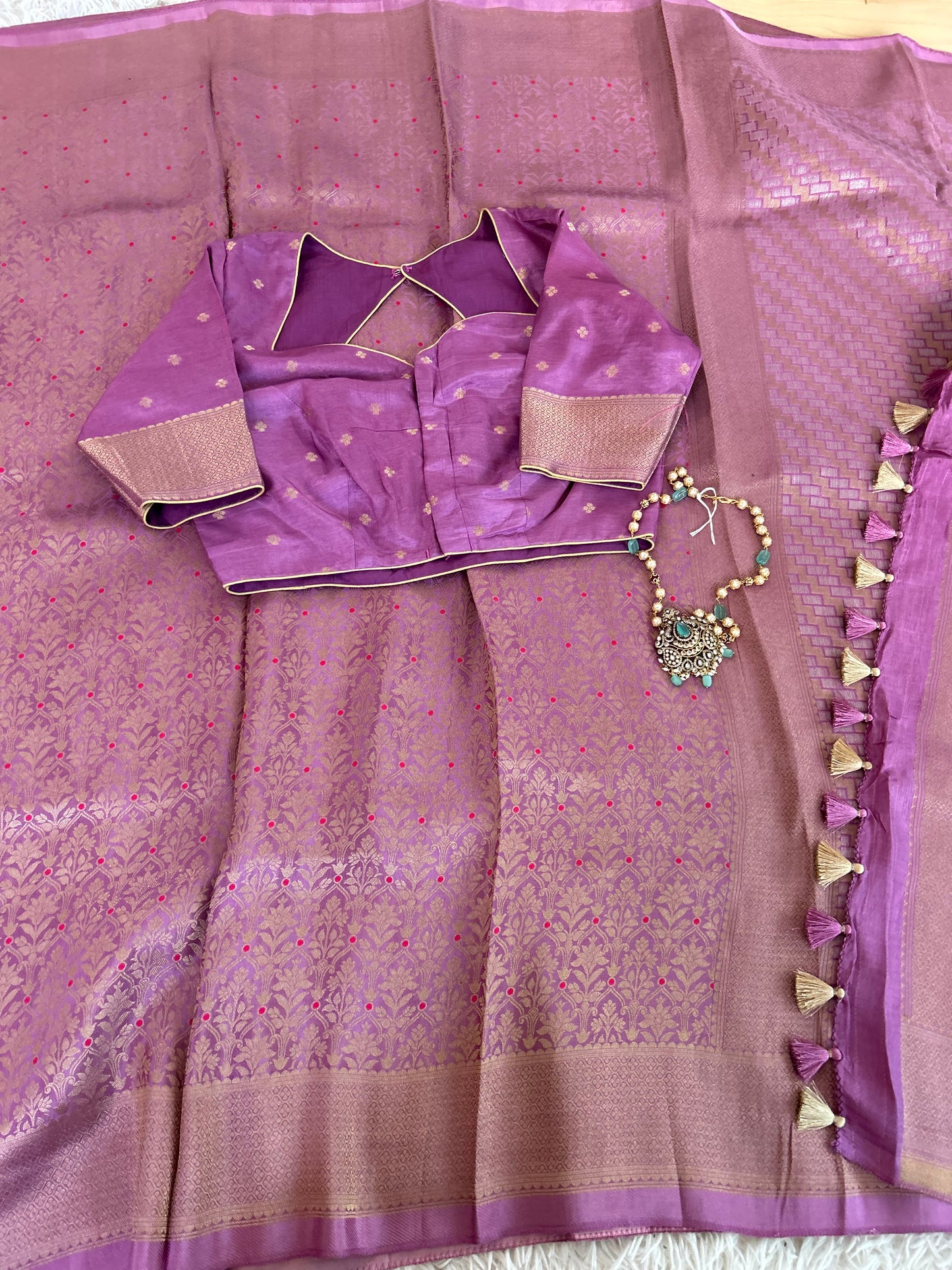 Pure Crepe Brocade Saree in Lavendor