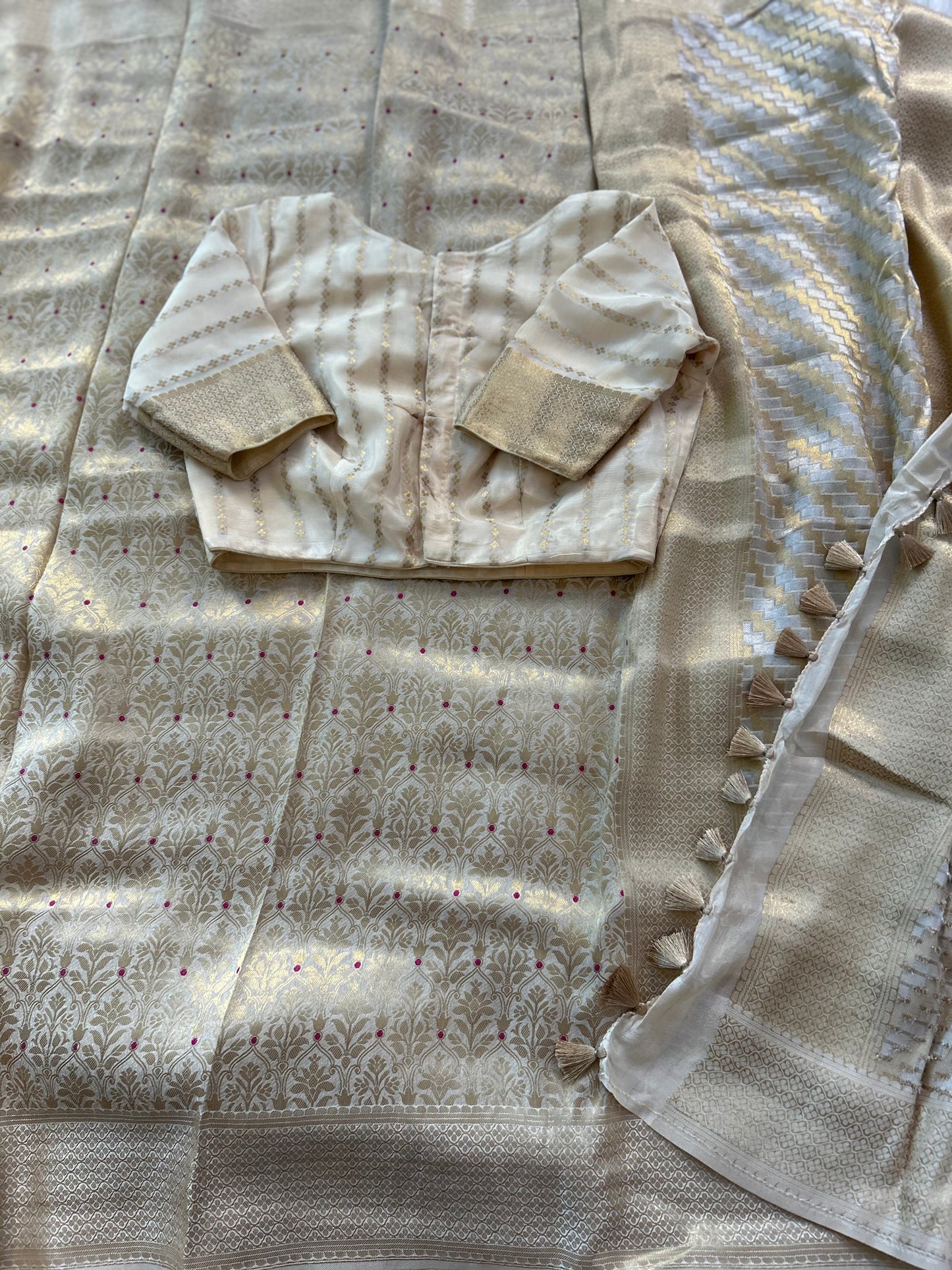 Pure Crepe Brocade Saree in Ivory