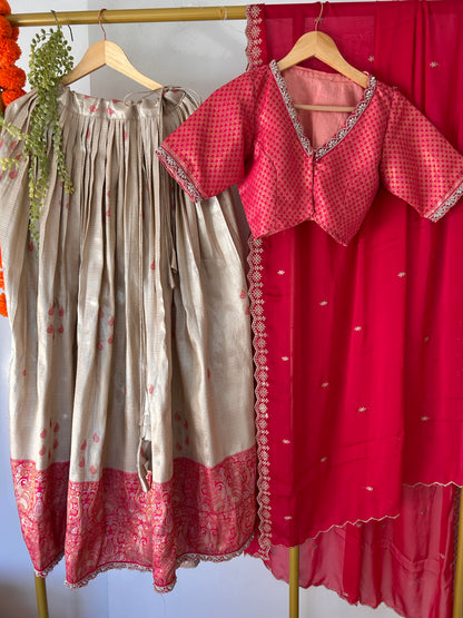 Banarasi Lehanga in Beige and Pink
