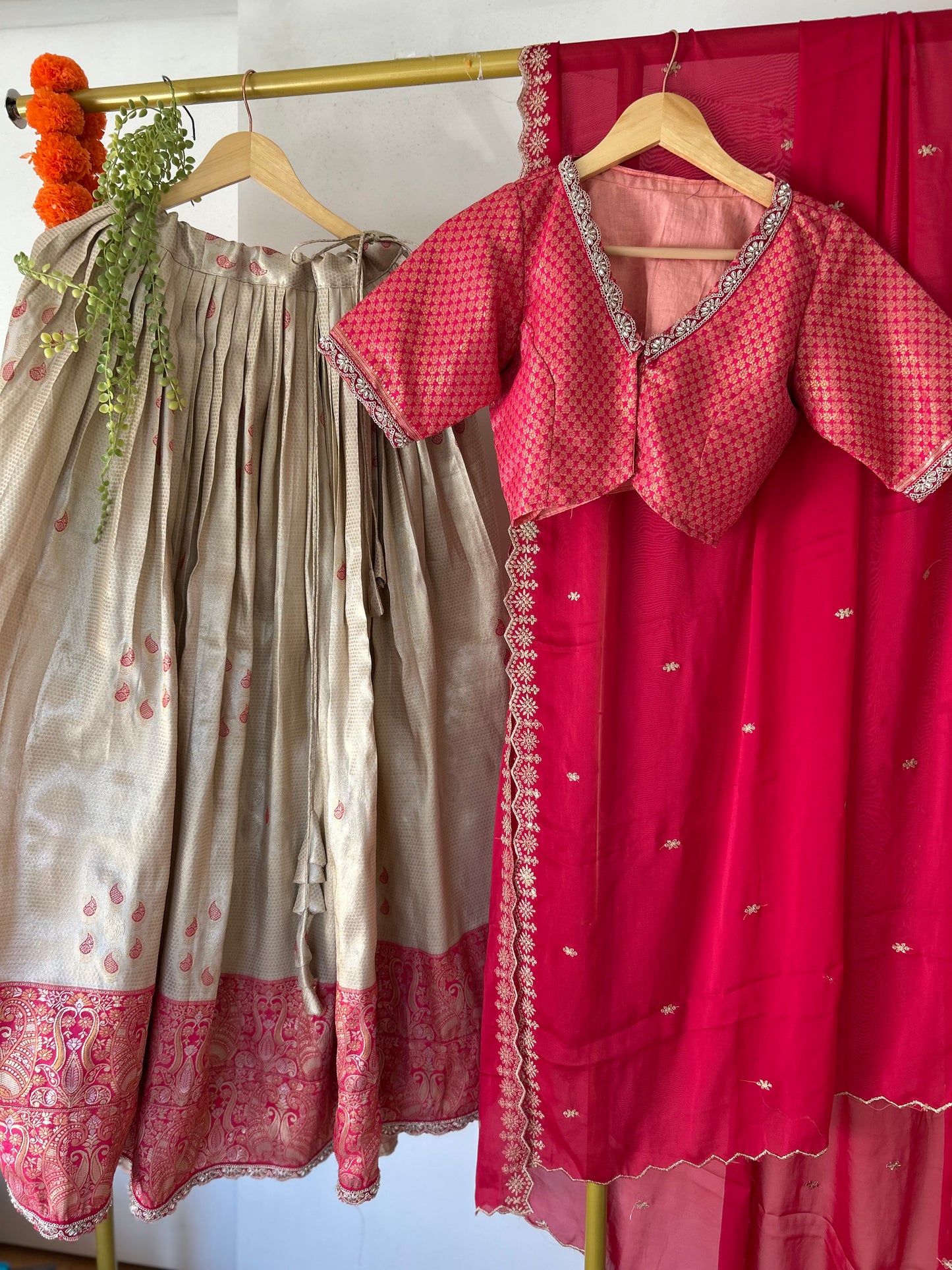 Banarasi Lehanga in Beige and Pink
