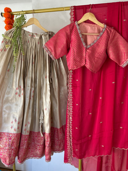 Banarasi Lehanga in Beige and Pink