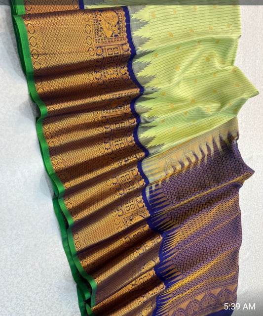 Pastel Green Gadwal Saree with checks