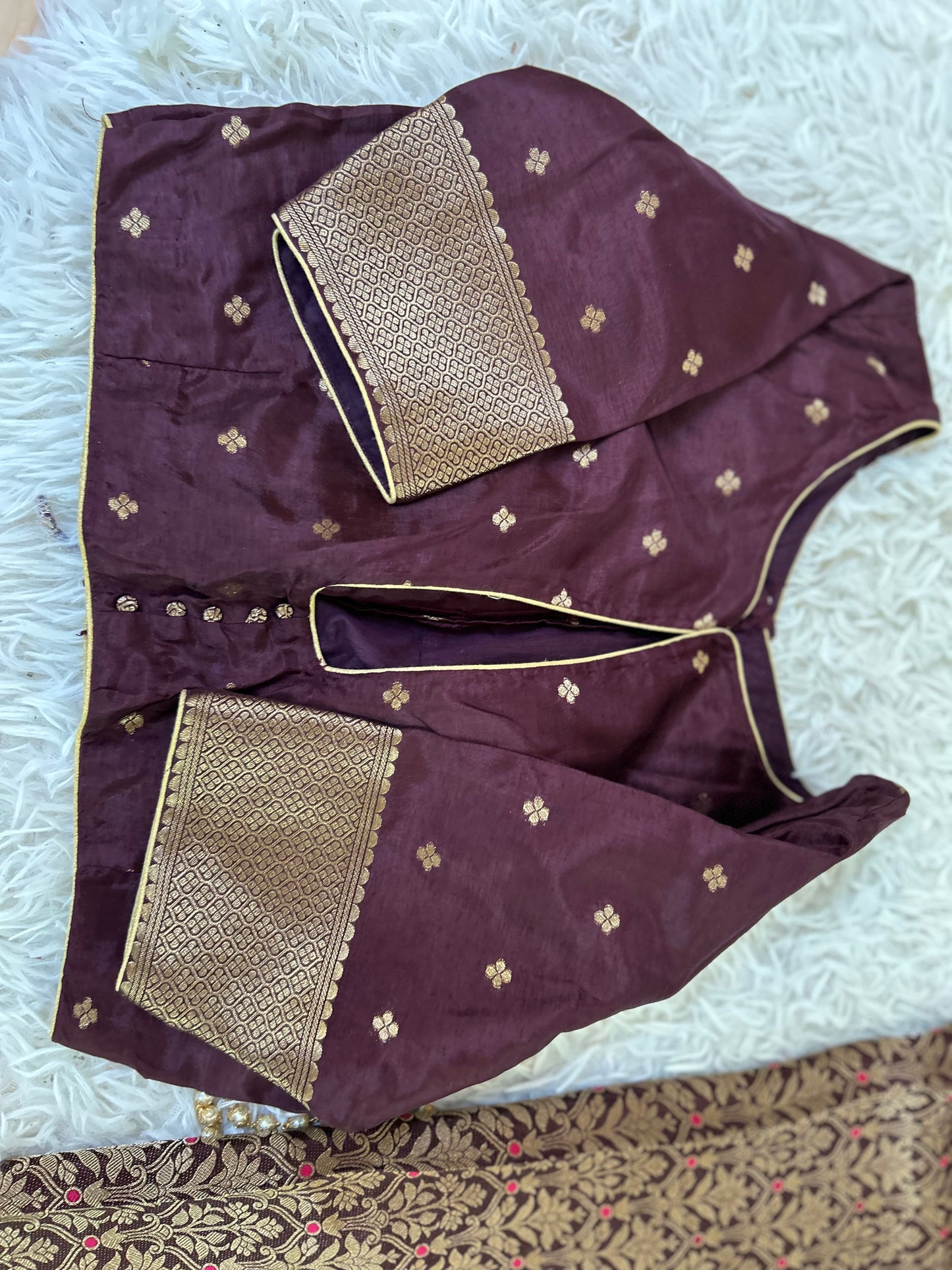 Pure Crepe Brocade Saree in Brown