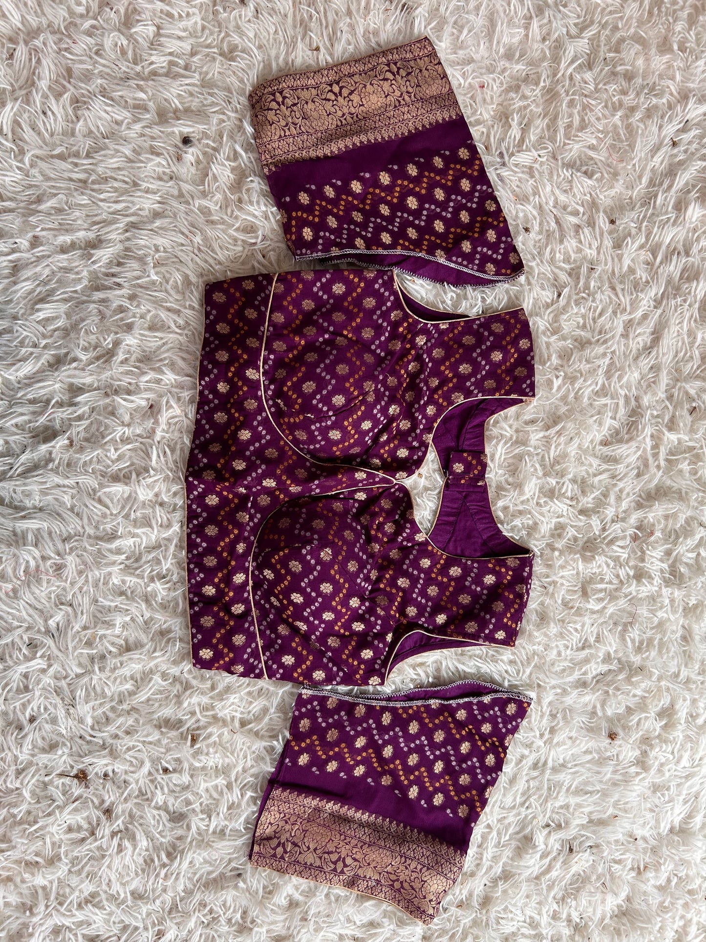Khaddi Georgette in Purple with Bandhini design