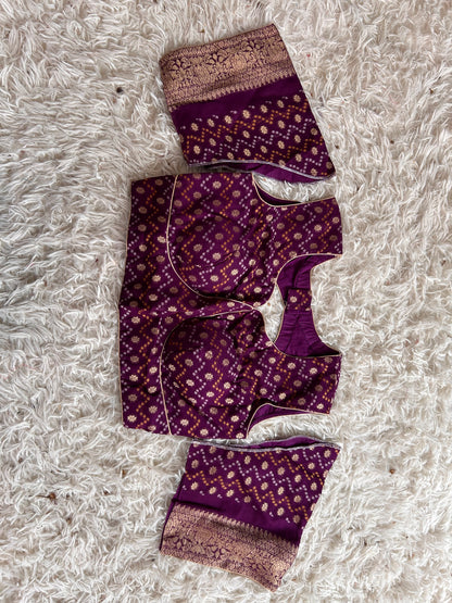 Khaddi Georgette in Purple with Bandhini design