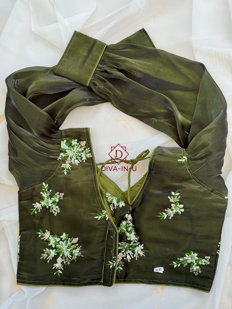 Jimmy Chu Designer Blouse with Puff Sleeves - Blue