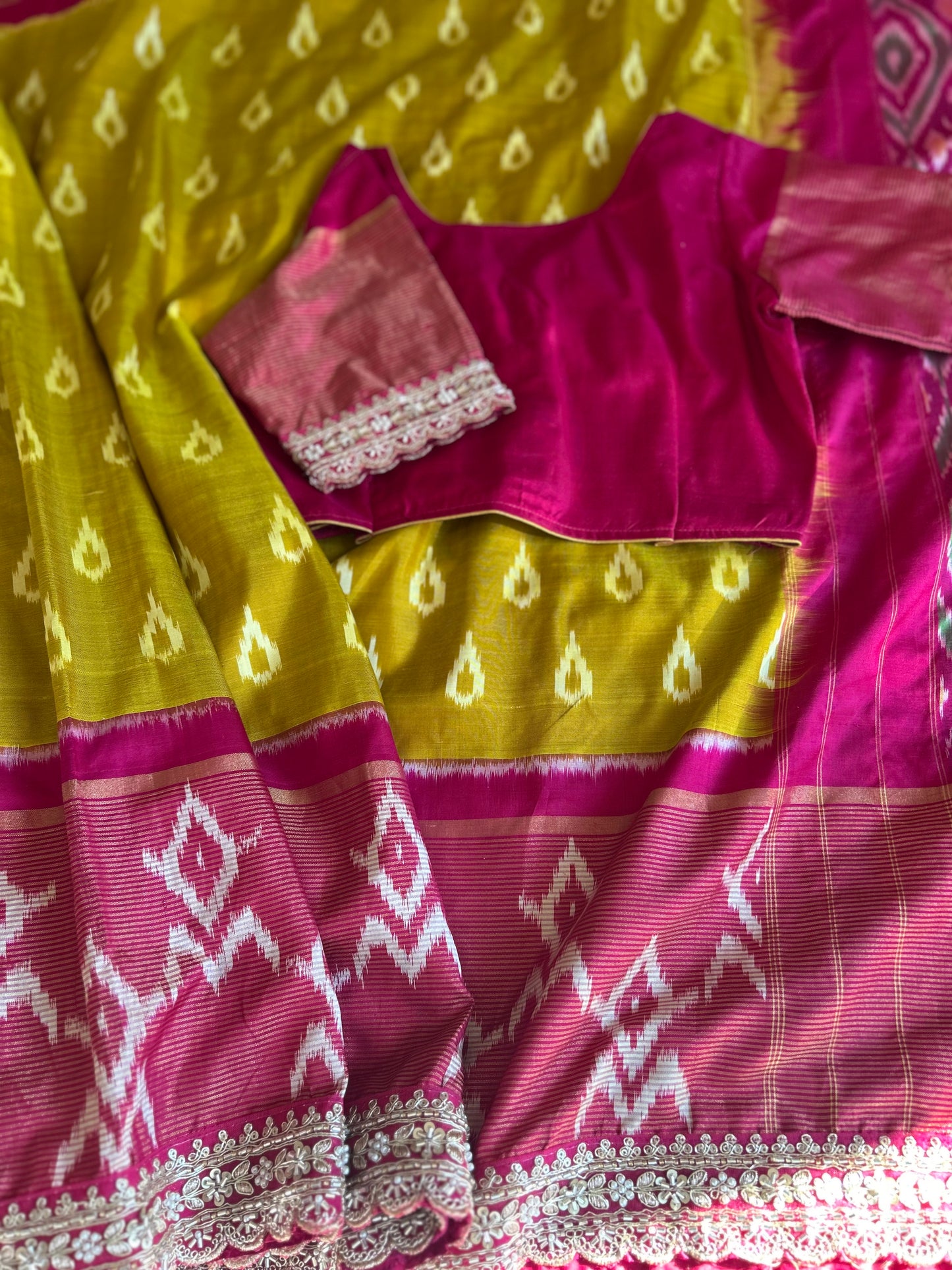 Pink ikkath Patola in Mustard Color