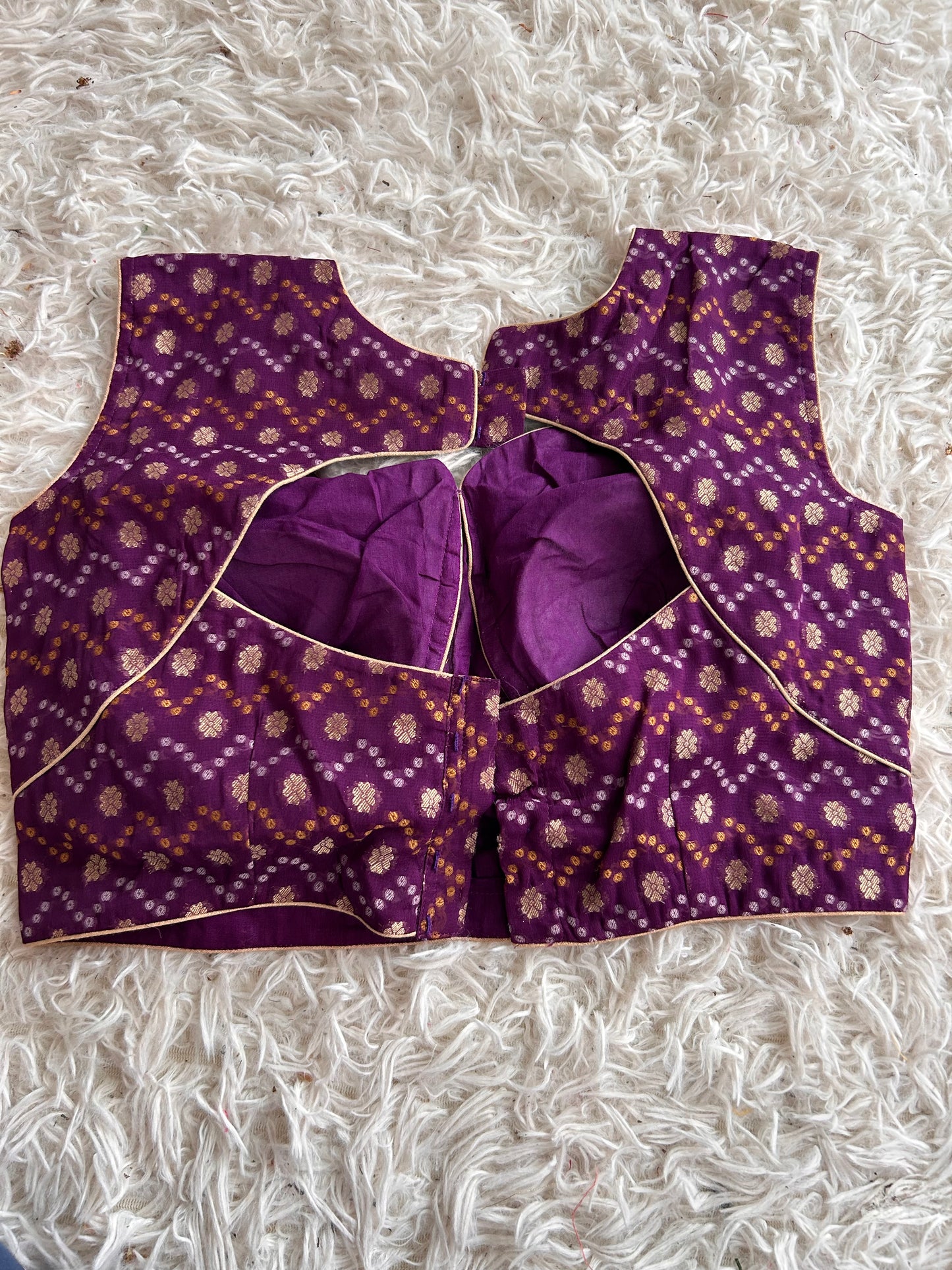 Khaddi Georgette in Purple with Bandhini design